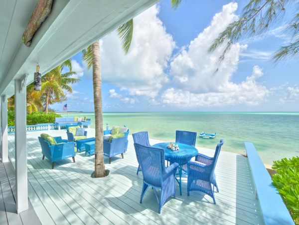 Bahamas Home 977872