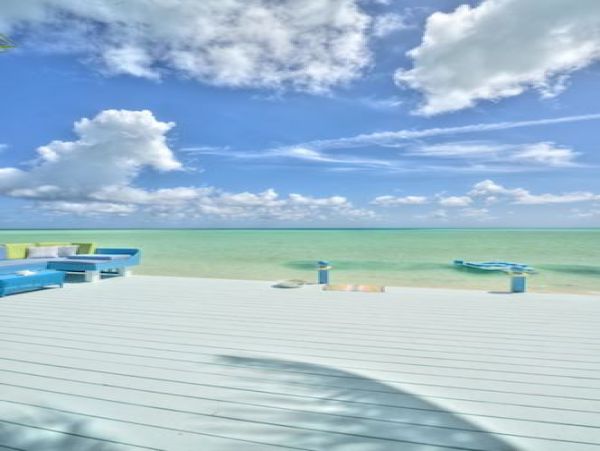 Bahamas Home 977872