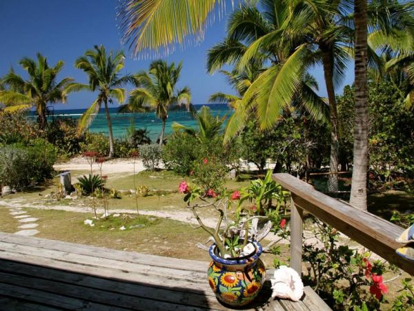Bahamas Home 977873