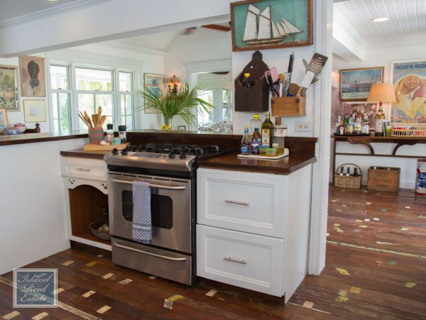 Bahamas Home 977875