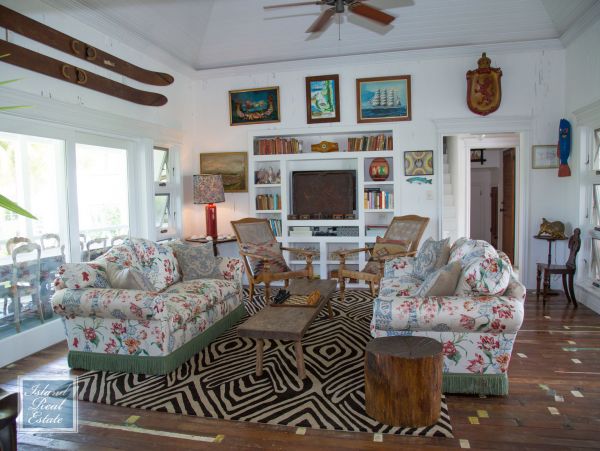 Bahamas Home 977875