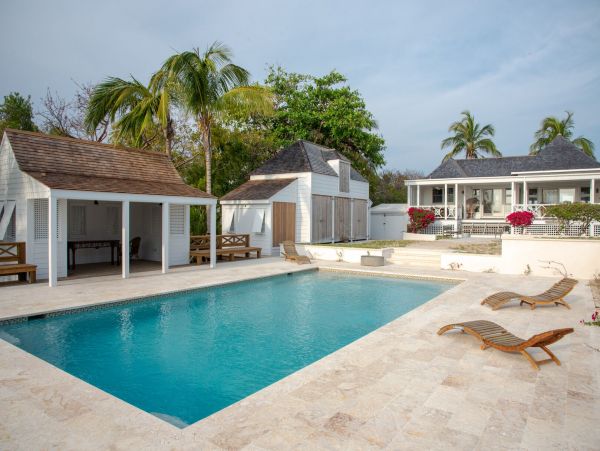 Bahamas Home 977875