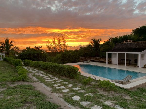 Bahamas Home 977875