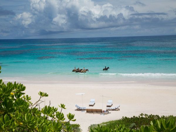 Bahamas Home 977877