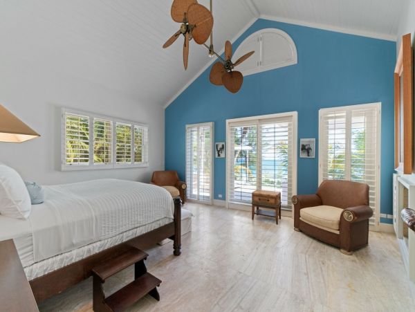 Bahamas Home 977877