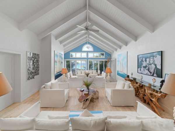 Bahamas Home 977877