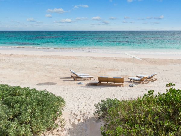 Bahamas Home 977877