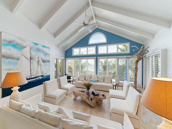 Bahamas Home 977877