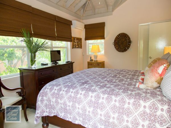 Bahamas Home 977878
