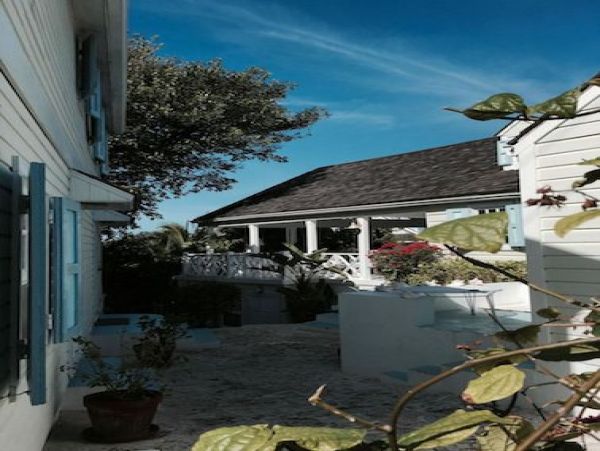 Bahamas Home 977879