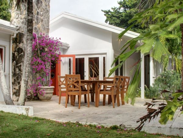 Bahamas Home 977881