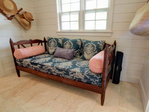 Bahamas Home 977884
