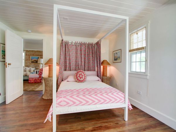 Bahamas Home 977884