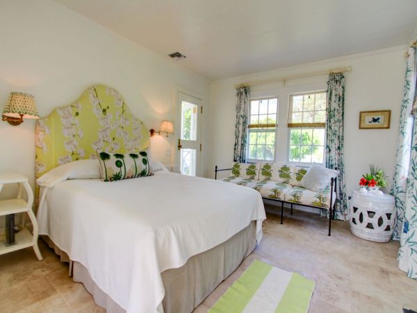 Bahamas Home 977884