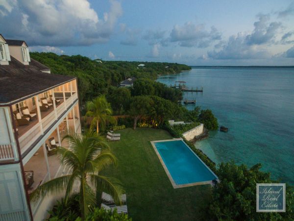 Bahamas Home 977885