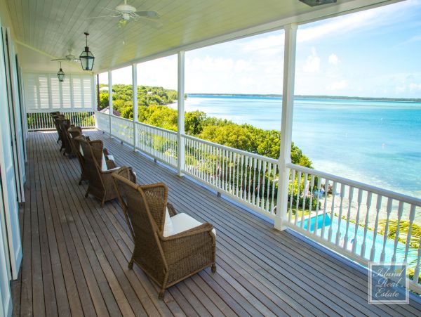Bahamas Home 977885