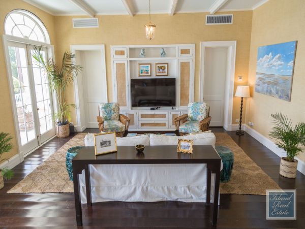 Bahamas Home 977885