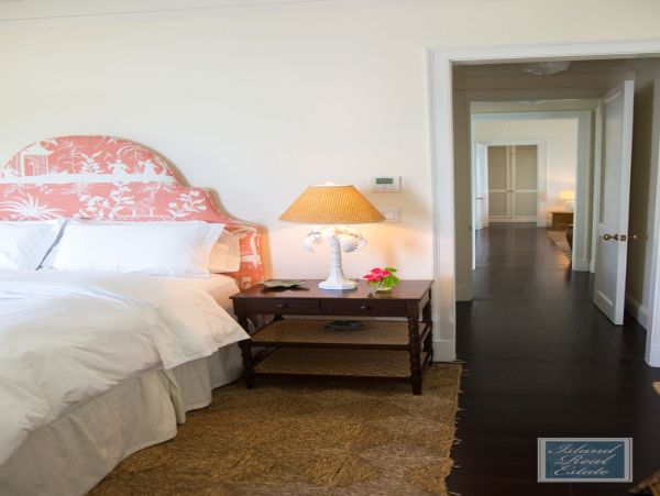 Bahamas Home 977885