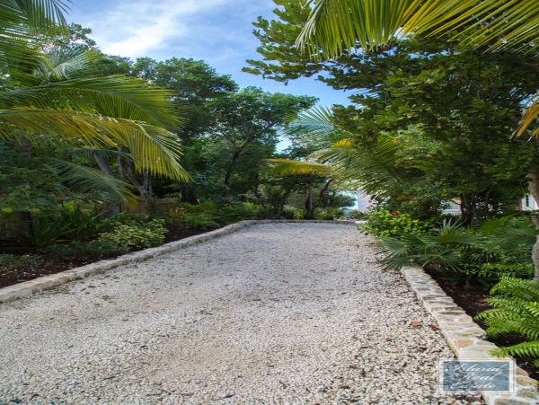 Bahamas Home 977885