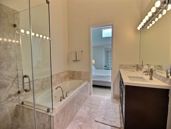 The Florida Keys Condo 977913