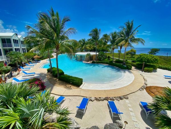 Why Go to the Caribbean Come to The Keys! Luxury Townhouse