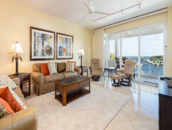Water Views Key Largo Vacation Condo Two Bedrooms Sleeps 6