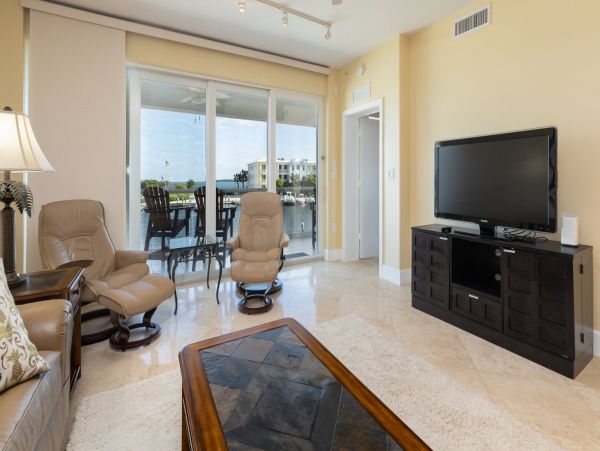 Water Views Key Largo Vacation Condo Two Bedrooms Sleeps 6