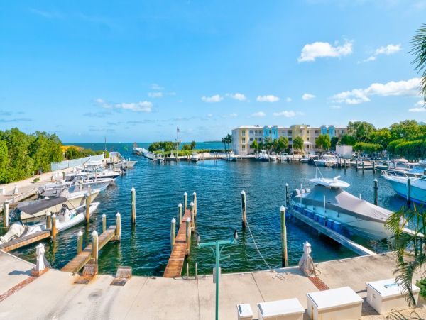 Water Views Key Largo Vacation Condo Two Bedrooms Sleeps 6