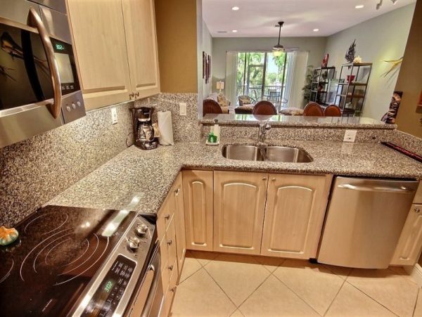 The Florida Keys Condo 977933