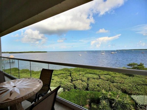 The Florida Keys Condo 977940