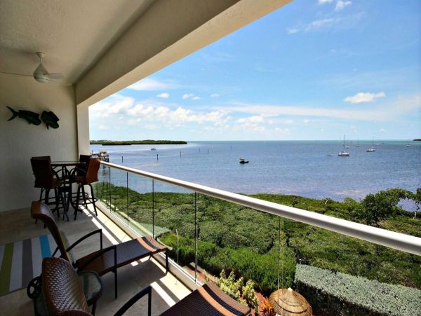 The Florida Keys Condo 977941