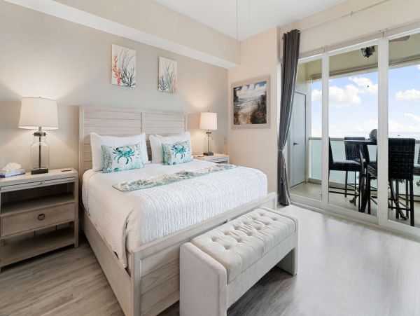 Amazing Location, Amenities, Pure Luxury in the Keys!