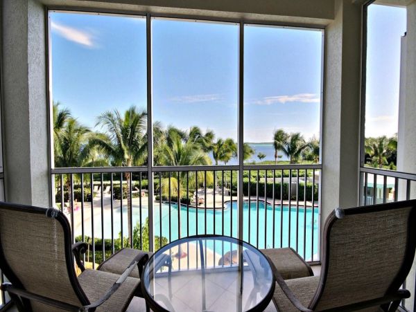 Luxury Three level townhouse Key Largo.