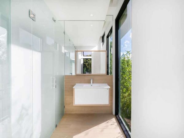 Hollywood Home 977994