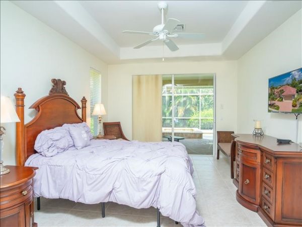 Marco Island Vacation Home Short Walk to Beach Caged Pool