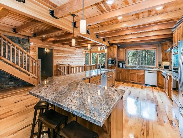 Ten Bedrooms South Lake Tahoe Vacation Pool Home