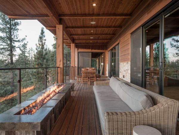 Platinum Seventeen Bedroom Villa in South Lake Tahoe