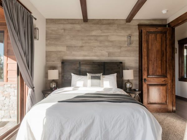 Platinum Seventeen Bedroom Villa in South Lake Tahoe