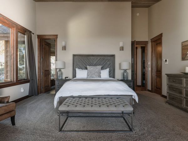 Platinum Seventeen Bedroom Villa in South Lake Tahoe