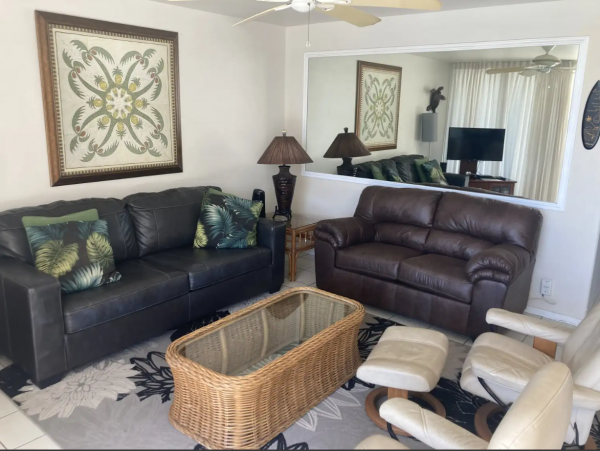 Kihei Rental: Lanai, Pool, Walk to Beaches & Shops