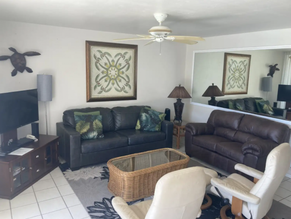 Kihei Rental: Lanai, Pool, Walk to Beaches & Shops