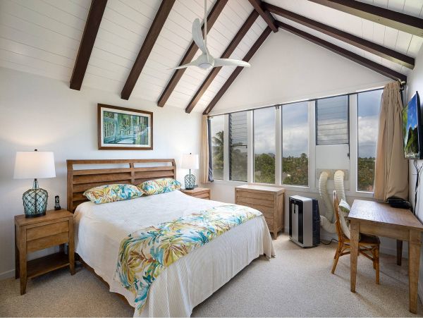 Koloa Lovely 2 Bedroom Vacation Condo