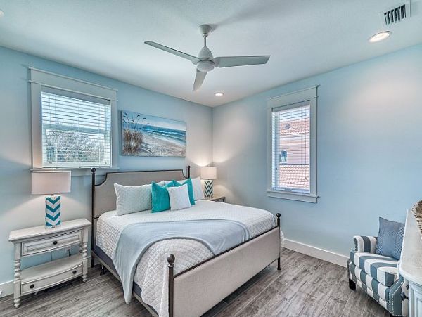 Walk To Beach Vacation Home In Miramar Beach - 20 Guests