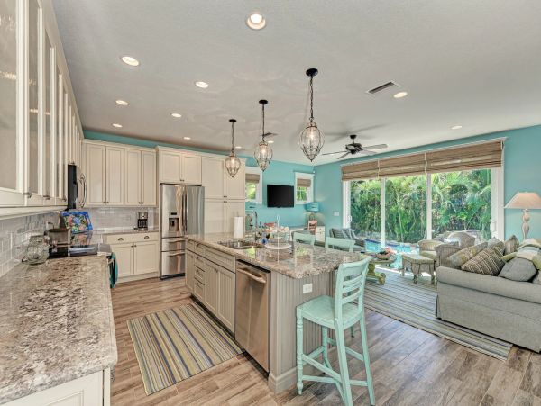 Anna Maria Island Four Bedrooms Walk to Beach Rental Home