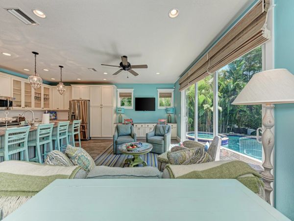 Anna Maria Island Four Bedrooms Walk to Beach Rental Home