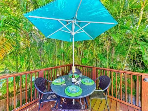 Anna Maria Island Four Bedrooms Walk to Beach Rental Home