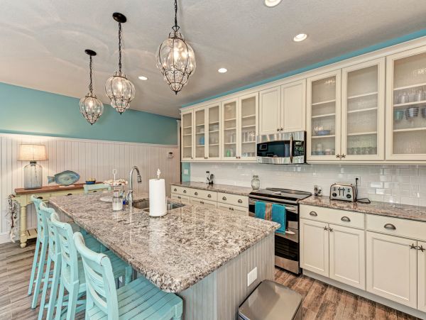 Anna Maria Island Four Bedrooms Walk to Beach Rental Home