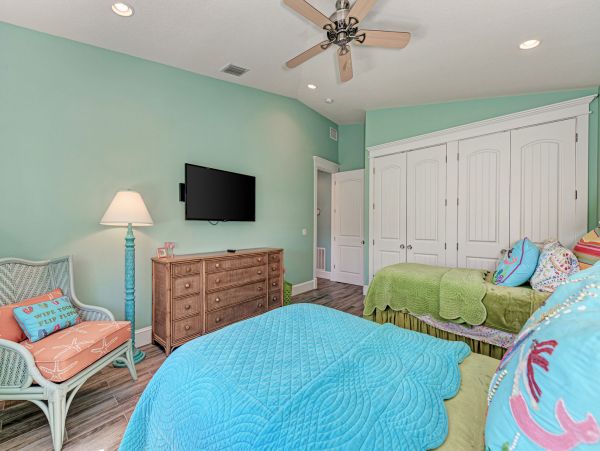 Anna Maria Island Four Bedrooms Walk to Beach Rental Home