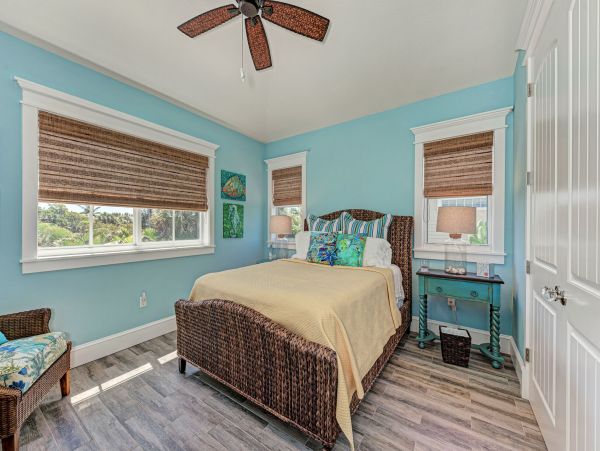 Anna Maria Island Four Bedrooms Walk to Beach Rental Home
