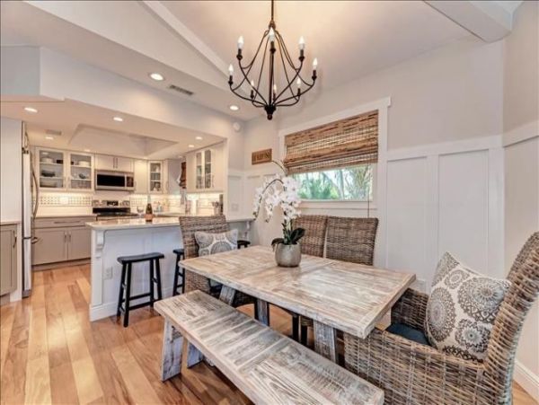 Anna Maria Island Holmes Beach Home 978263